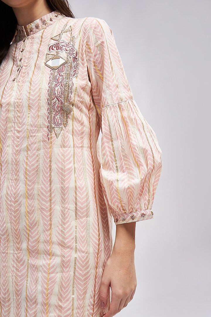Pink Cotton Resham Embroidered Kurta Set by RoohbyRidhimaa at Pernia's Pop Up Shop
