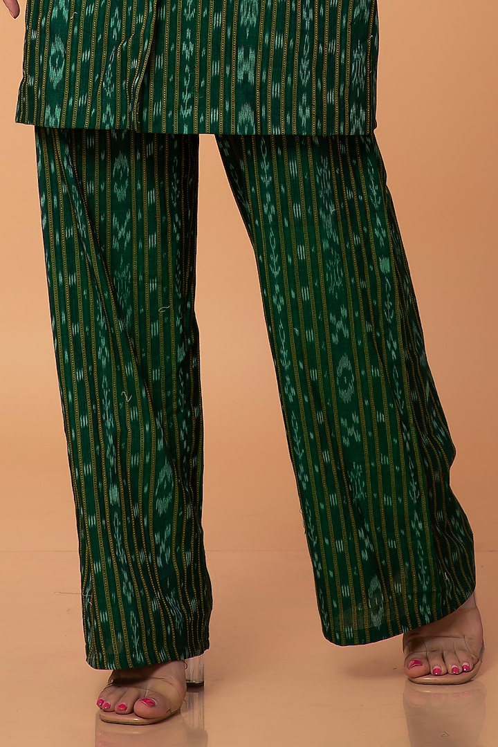 Green Cotton Ikat Kurta Set by ROSA by Priyanka kar at Pernia's Pop Up Shop