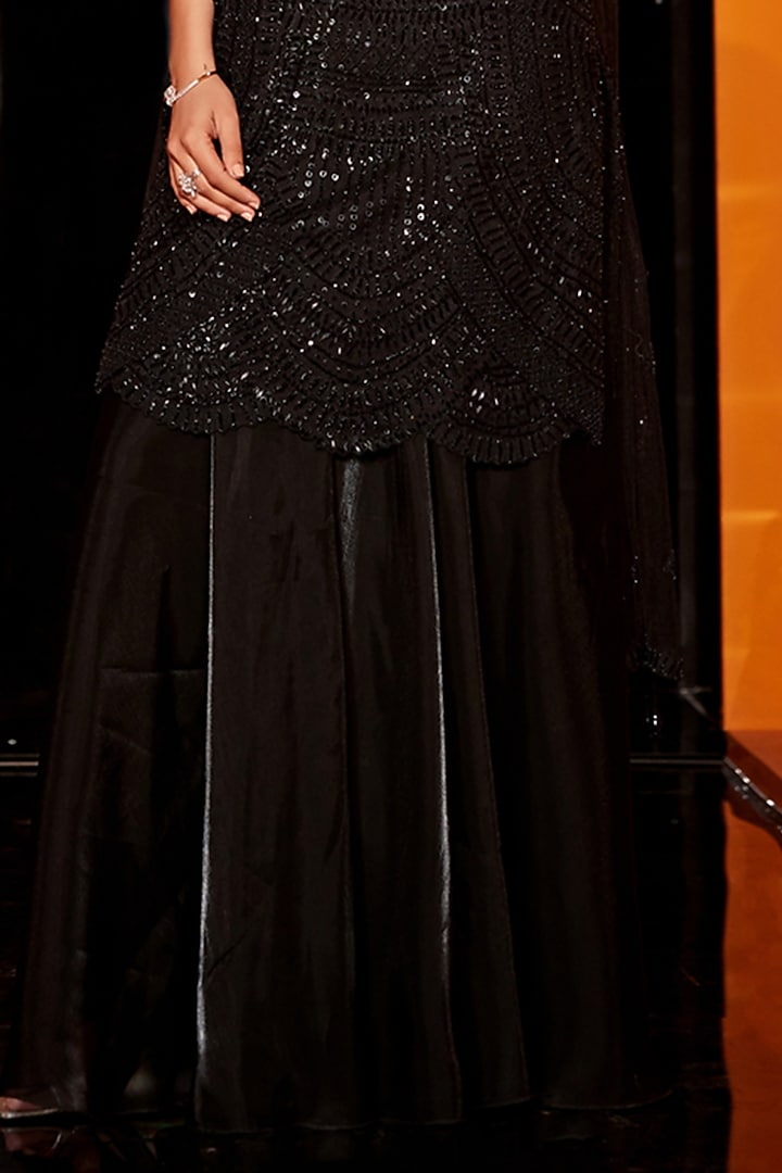 Black Net & Organza Wedding Gown by ROQA | Siddharth Khurana & Kartik Khurana at Pernia's Pop Up Shop