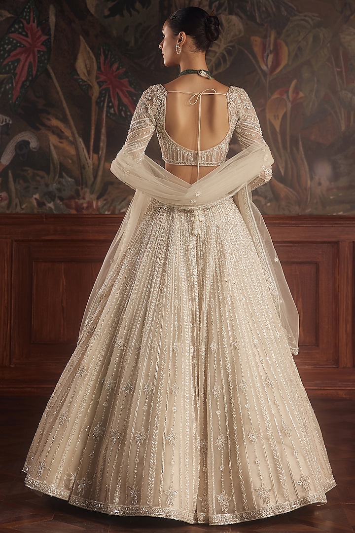 Ivory Net Floral Embroidered Bridal Lehenga Set by ROQA | Siddharth Khurana & Kartik Khurana at Pernia's Pop Up Shop