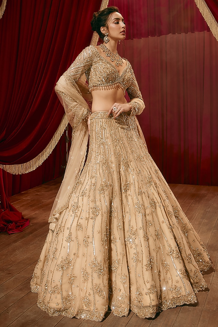 Champagne Gold Net Sequin Embroidered Bridal Lehenga Set by ROQA | Siddharth Khurana & Kartik Khurana at Pernia's Pop Up Shop