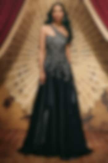 Midnight Blue Net Floral Embellished One-Shoulder Engagement Gown by ROQA | Siddharth Khurana & Kartik Khurana at Pernia's Pop Up Shop