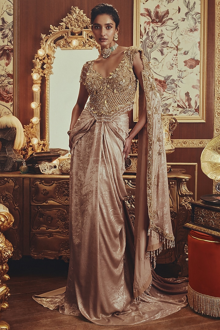 Metallic Gold Shimmer Lycra Sequin Embellished Draped Reception Saree Set by ROQA | Siddharth Khurana & Kartik Khurana at Pernia's Pop Up Shop