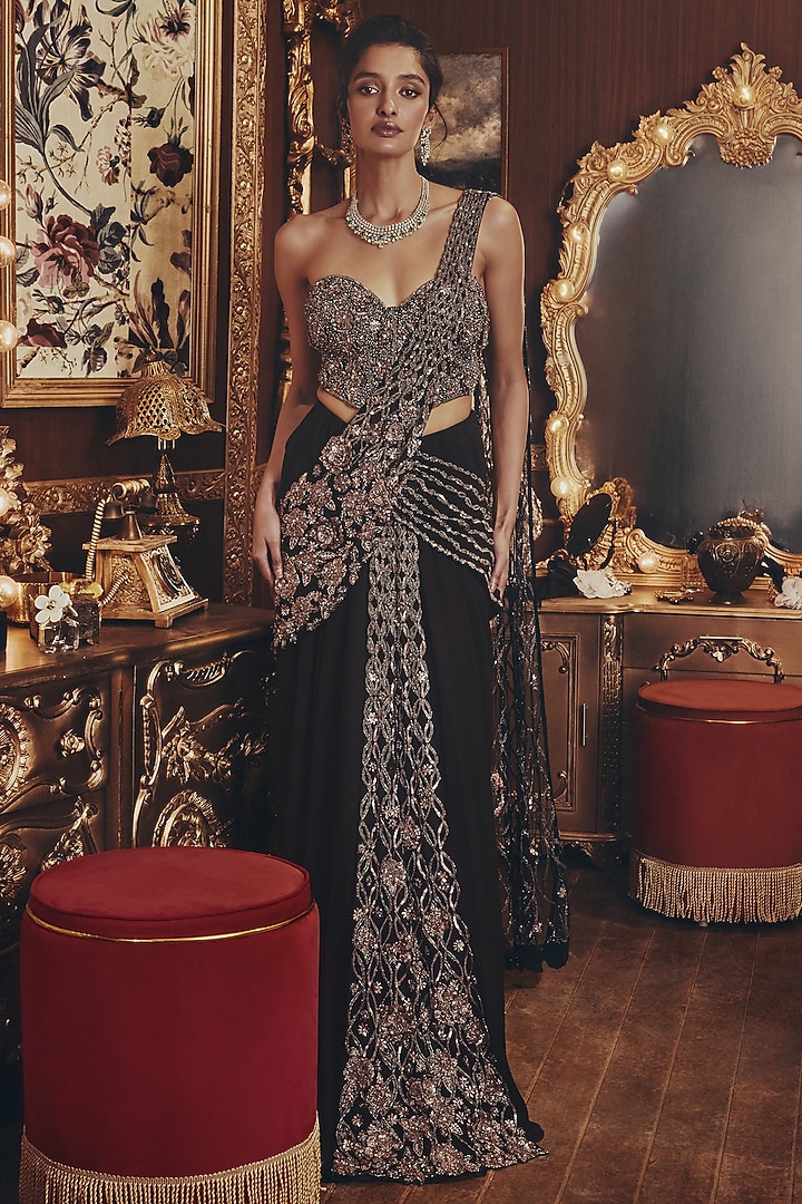 Black Georgette Metallic Embellished Draped Reception Saree Set by ROQA | Siddharth Khurana & Kartik Khurana at Pernia's Pop Up Shop
