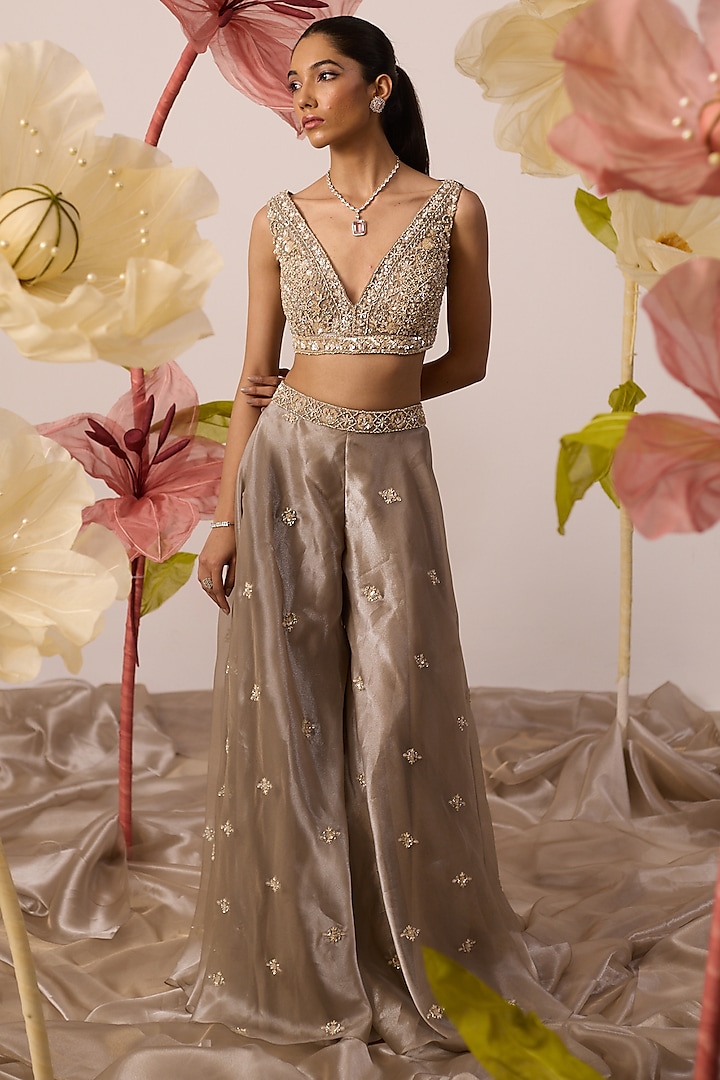 Champagne Organza Bridal Sharara Set by ROQA | Siddharth Khurana & Kartik Khurana at Pernia's Pop Up Shop