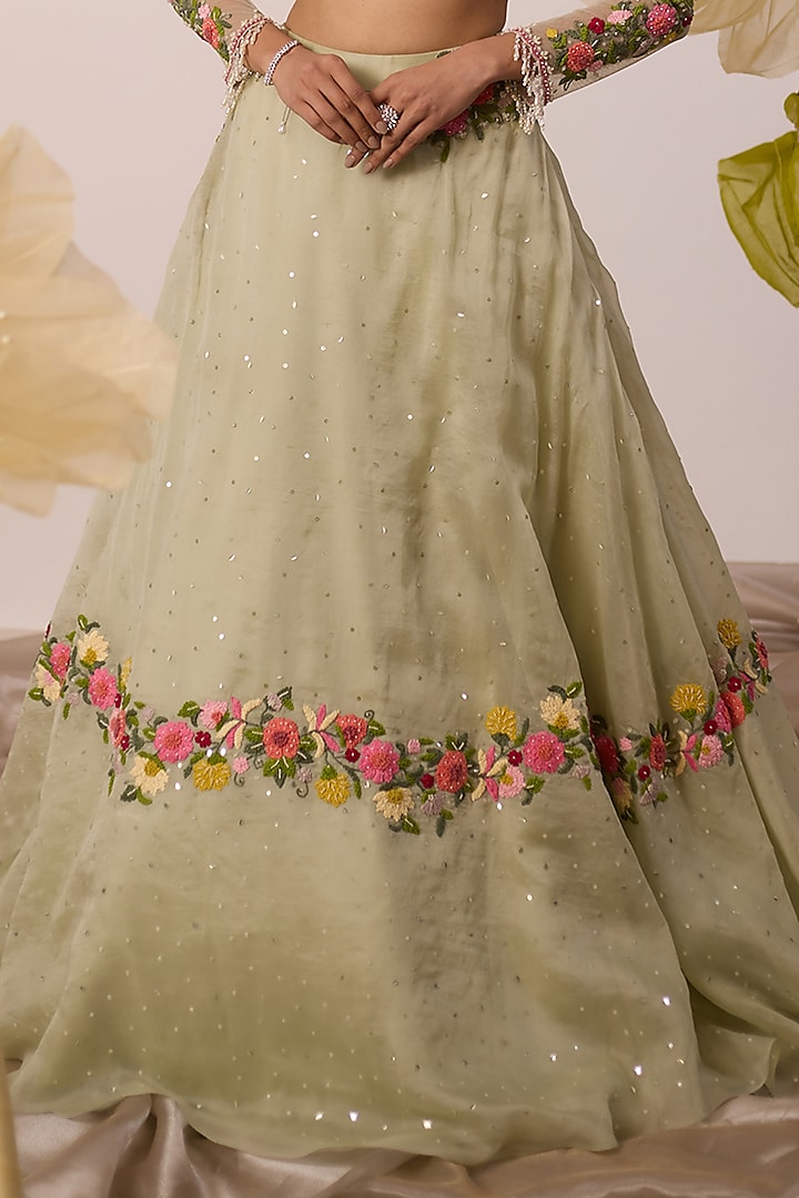 Pistachio Green Organza Embroidered Wedding Lehenga Set by ROQA | Siddharth Khurana & Kartik Khurana at Pernia's Pop Up Shop