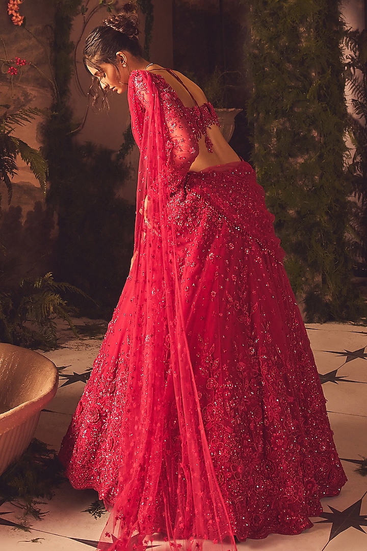Magenta Net Floral Applique & Mirror Embroidered Bridal Lehenga Set by ROQA | Siddharth Khurana & Kartik Khurana at Pernia's Pop Up Shop