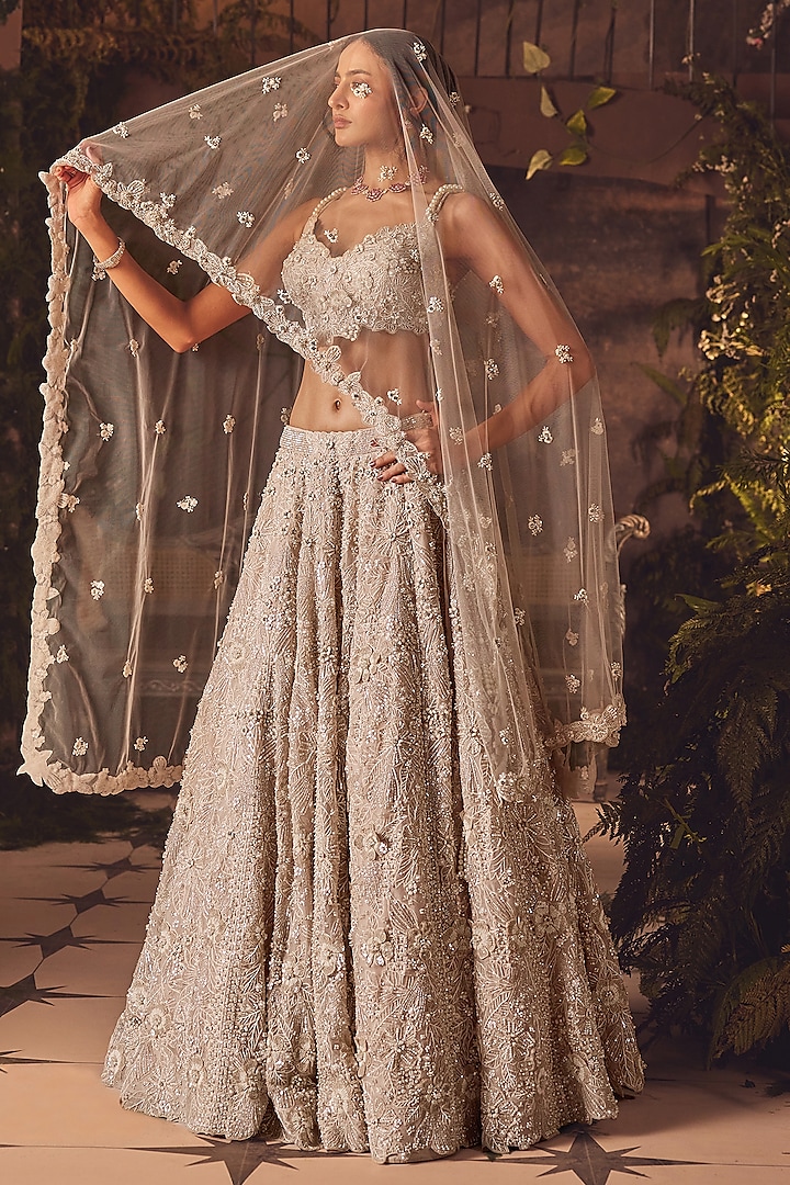 Ivory Organza 3D Floral Hand Embroidered Bridal Lehenga Set by ROQA | Siddharth Khurana & Kartik Khurana at Pernia's Pop Up Shop
