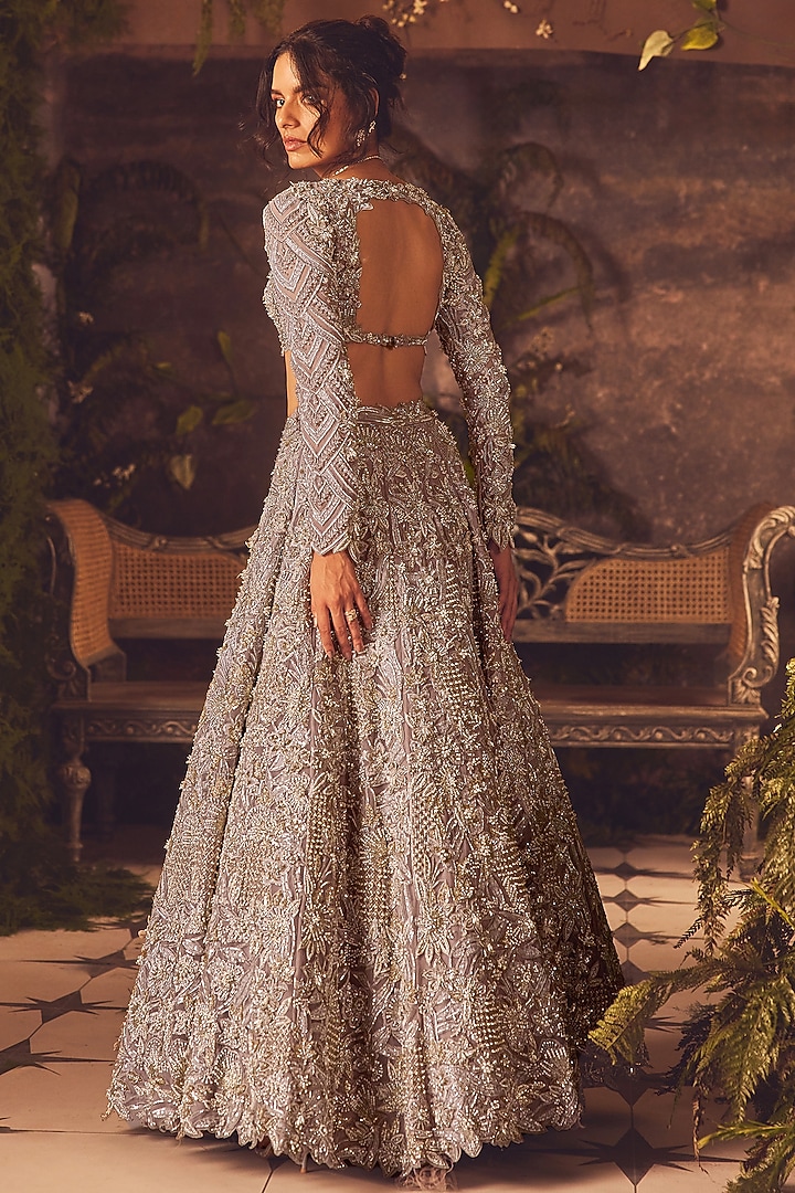 Lavender Organza Sequin & Pearl Hand Embroidered Bridal Lehenga Set by ROQA | Siddharth Khurana & Kartik Khurana at Pernia's Pop Up Shop