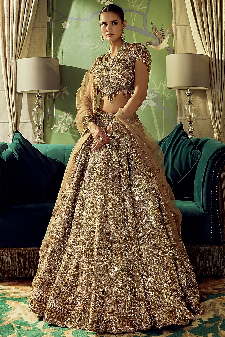 Copper Gold Pure Tissue Sequin Embroidered Bridal Bridal Lehenga Set by ROQA | Siddharth Khurana & Kartik Khurana at Pernia's Pop Up Shop