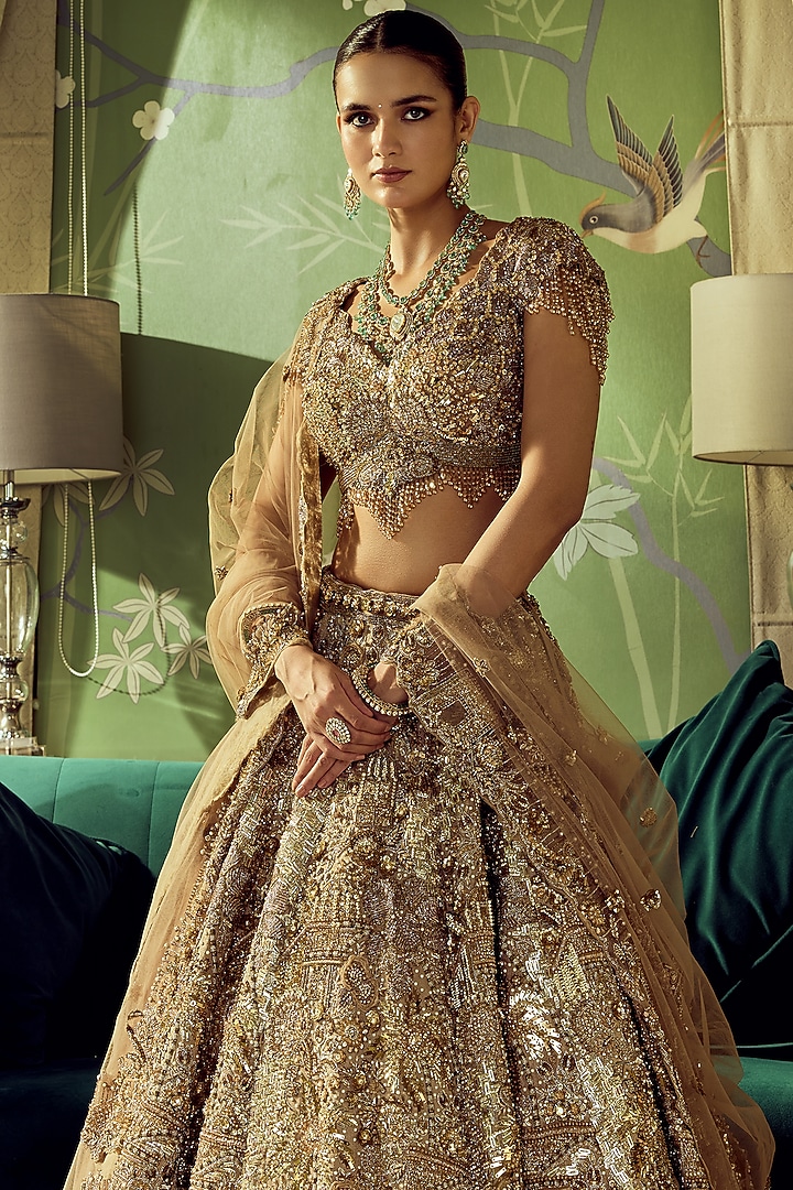 Copper Gold Pure Tissue Sequin Embroidered Bridal Bridal Lehenga Set by ROQA | Siddharth Khurana & Kartik Khurana at Pernia's Pop Up Shop