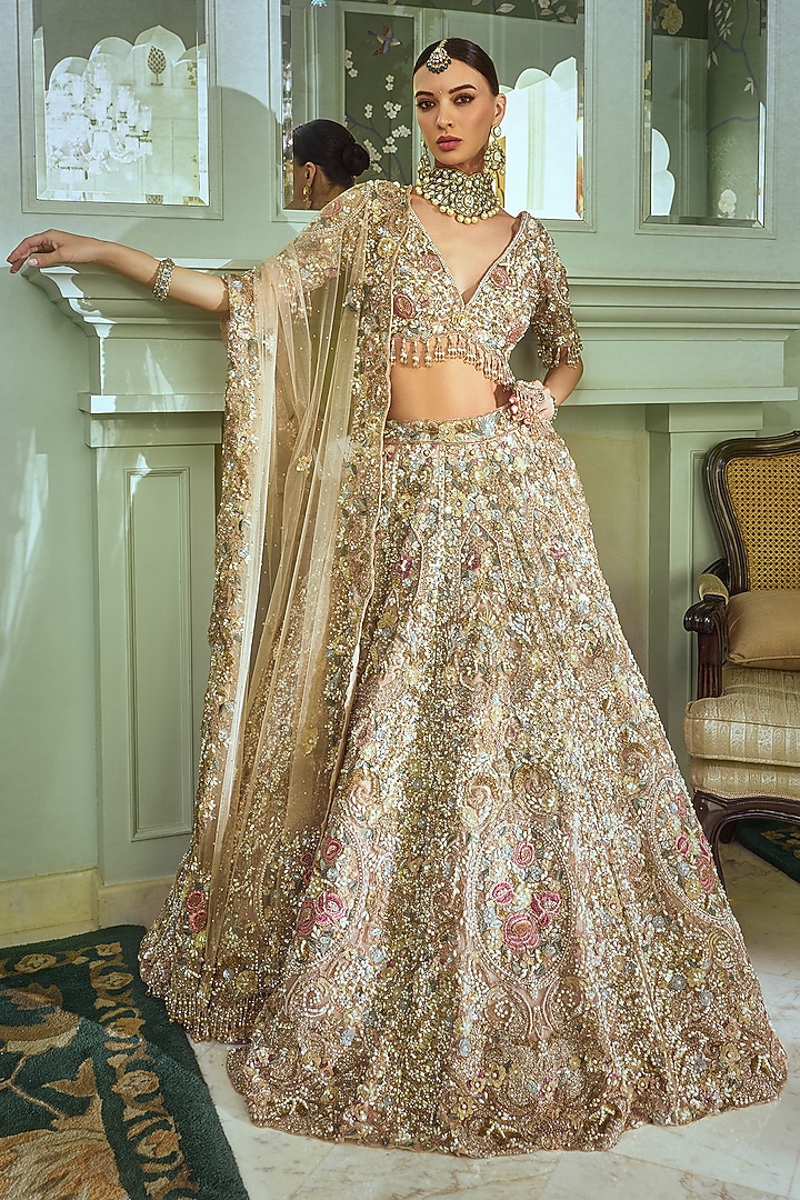 Peach Net Sequin & Floral Embroidered Bridal Bridal Lehenga Set by ROQA | Siddharth Khurana & Kartik Khurana at Pernia's Pop Up Shop