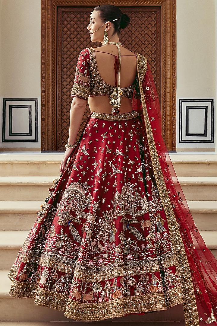 Red Premium Raw Silk Resham Embroidered Bridal Bridal Lehenga Set by ROQA | Siddharth Khurana & Kartik Khurana at Pernia's Pop Up Shop
