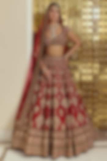 Red Premium Raw Silk Resham Embroidered Bridal Bridal Lehenga Set by ROQA | Siddharth Khurana & Kartik Khurana at Pernia's Pop Up Shop