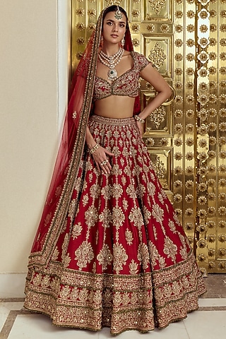 Red Premium Raw Silk Resham Embroidered Bridal Lehenga Set by ROQA | Siddharth Khurana & Kartik Khurana