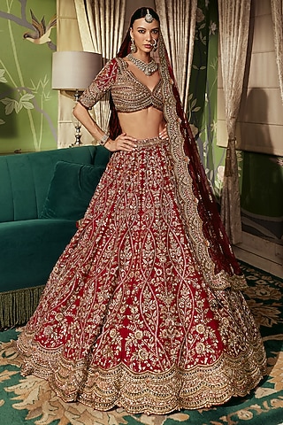 Red Raw Silk Dabka Hand Embroidered Bridal Lehenga Set by ROQA | Siddharth Khurana & Kartik Khurana