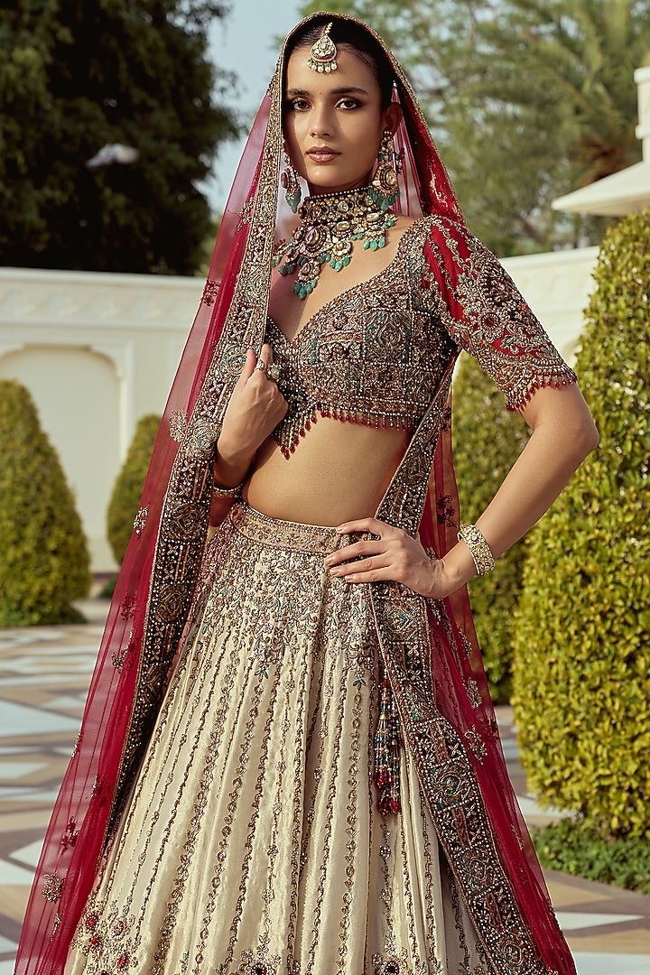 Golden Tissue Silk Floral Embroidered Bridal Bridal Lehenga Set by ROQA | Siddharth Khurana & Kartik Khurana at Pernia's Pop Up Shop