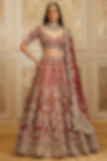 Deep Red Raw Silk Lotif Motif Hand Embroidered Bridal Lehenga Set by ROQA | Siddharth Khurana & Kartik Khurana at Pernia's Pop Up Shop