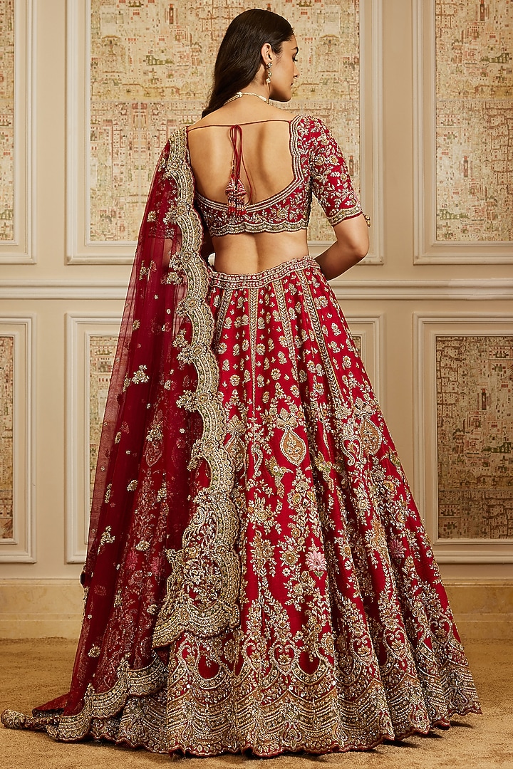 Deep Red Raw Silk Lotif Motif Hand Embroidered Bridal Lehenga Set by ROQA | Siddharth Khurana & Kartik Khurana at Pernia's Pop Up Shop