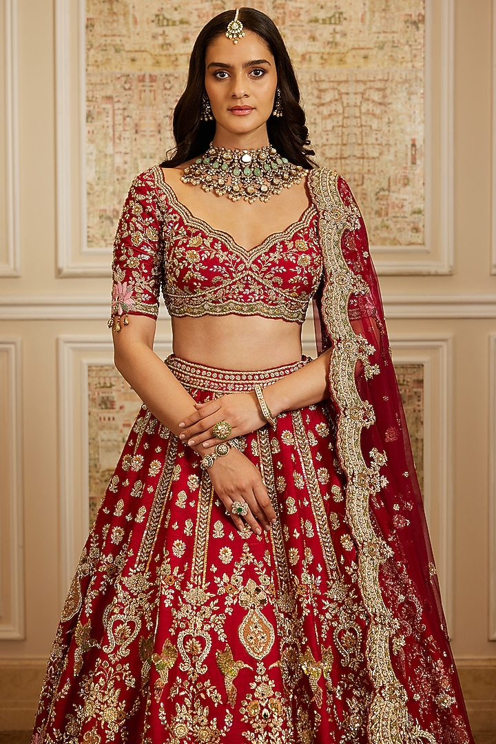 Deep Red Raw Silk Lotif Motif Hand Embroidered Bridal Lehenga Set by ROQA | Siddharth Khurana & Kartik Khurana at Pernia's Pop Up Shop