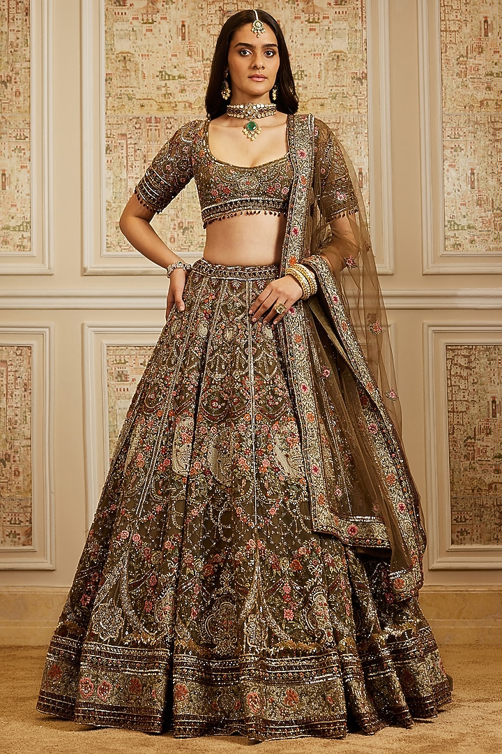 Olive Green Net Zari & Floral Motif Embroidered Bridal Lehenga Set by ROQA | Siddharth Khurana & Kartik Khurana at Pernia's Pop Up Shop