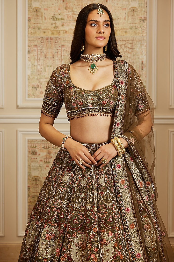 Olive Green Net Zari & Floral Motif Embroidered Bridal Lehenga Set by ROQA | Siddharth Khurana & Kartik Khurana at Pernia's Pop Up Shop