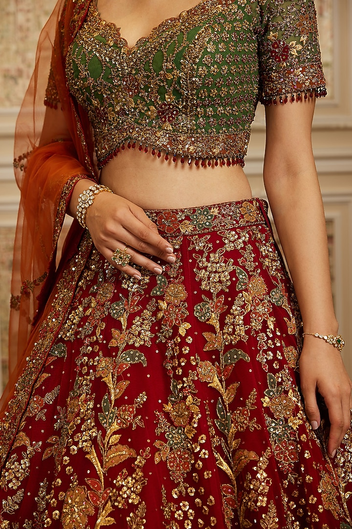 Red Net Resham & Zari Embroidered Bridal Lehenga Set by ROQA | Siddharth Khurana & Kartik Khurana at Pernia's Pop Up Shop