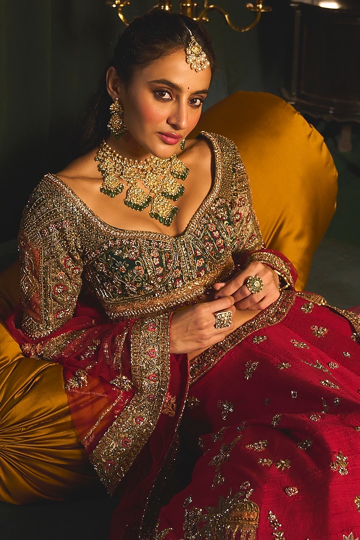 Red Raw Silk Zari Embroidered Bridal Lehenga Set by ROQA | Siddharth Khurana & Kartik Khurana at Pernia's Pop Up Shop