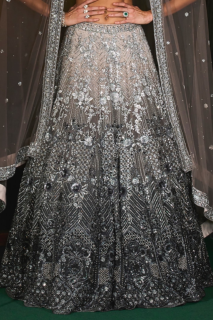 Black Net Ombre Cutdana Embroidered Bridal Lehenga Set by ROQA | Siddharth Khurana & Kartik Khurana at Pernia's Pop Up Shop