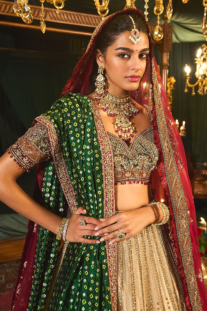 Gold Net Sequins & Cutdana Embroidered Bridal Lehenga Set by ROQA | Siddharth Khurana & Kartik Khurana at Pernia's Pop Up Shop