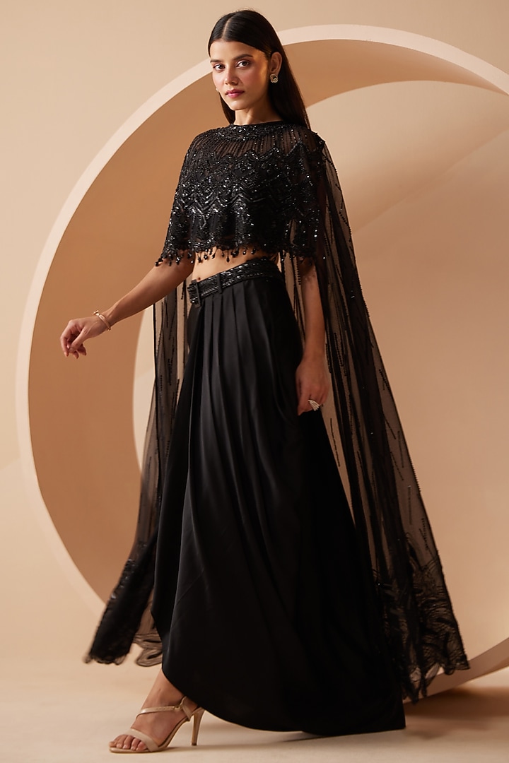 Black Georgette Cutdana Hand Embroidered Cape Set by ROQA | Siddharth Khurana & Kartik Khurana at Pernia's Pop Up Shop