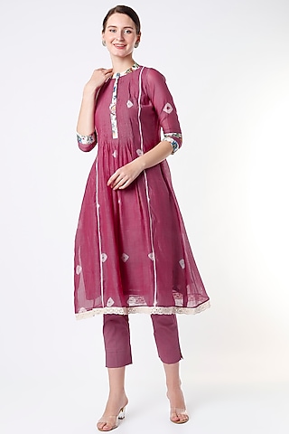Rich Maroon Chanderi Pleated Kurta Set by Rosette