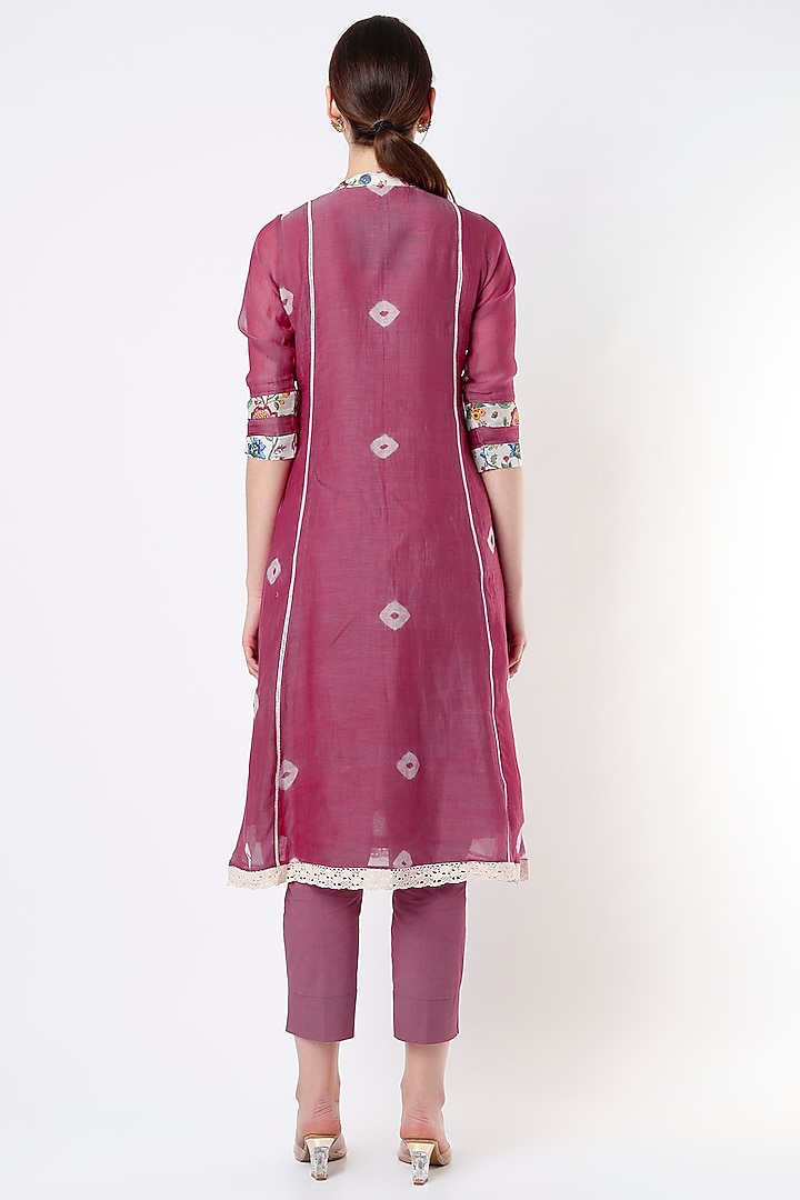 Rich Maroon Chanderi Pleated Kurta Set by Rosette at Pernia's Pop Up Shop