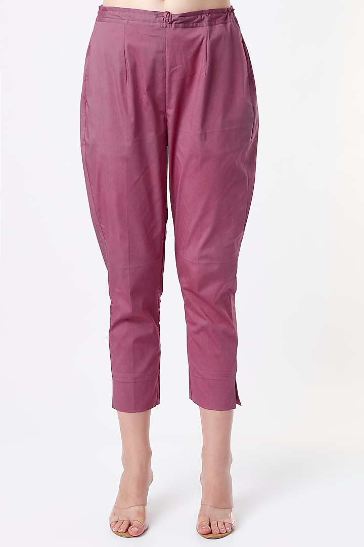 Rich Maroon Chanderi Pleated Kurta Set by Rosette at Pernia's Pop Up Shop