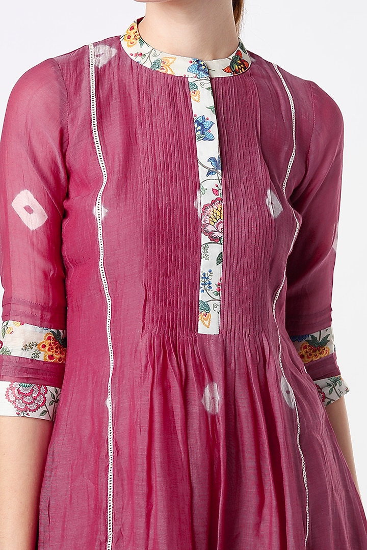 Rich Maroon Chanderi Pleated Kurta Set by Rosette at Pernia's Pop Up Shop