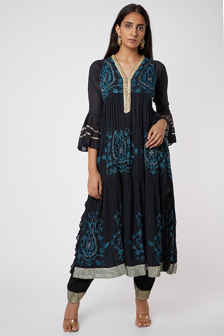 Black & Teal Embroidered Kurta by Rose Tree at Pernia's Pop Up Shop