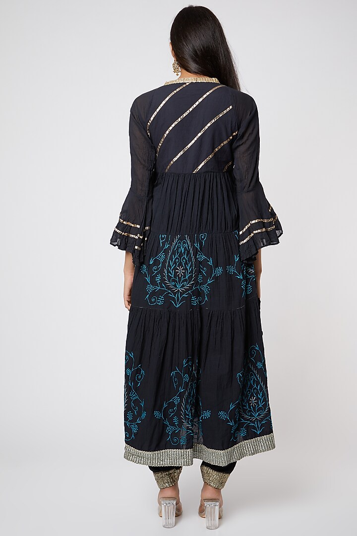 Black & Teal Embroidered Kurta by Rose Tree at Pernia's Pop Up Shop