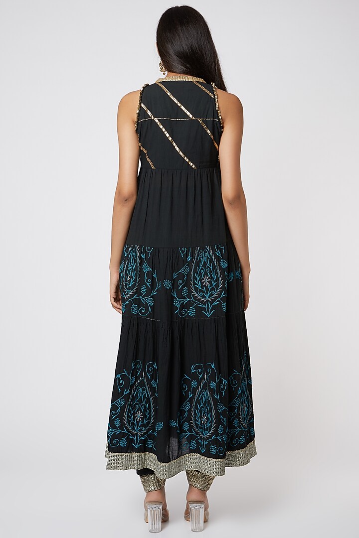 Black & Teal Embroidered Kurta In Organic Cotton by Rose Tree at Pernia's Pop Up Shop