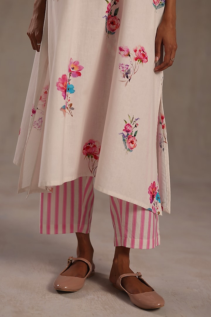 Ivory Linen Floral Printed Kurta Set by Roza Pret at Pernia's Pop Up Shop