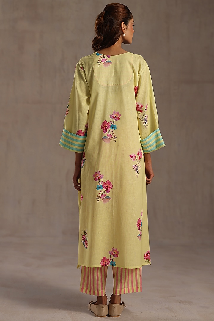 Pastel Yellow Linen Floral Printed Kurta Set by Roza Pret at Pernia's Pop Up Shop