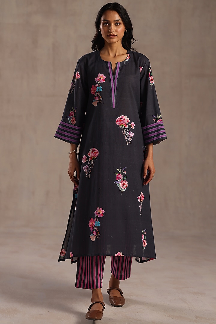 Charcoal Blue Linen Floral Printed Kurta Set by Roza Pret at Pernia's Pop Up Shop