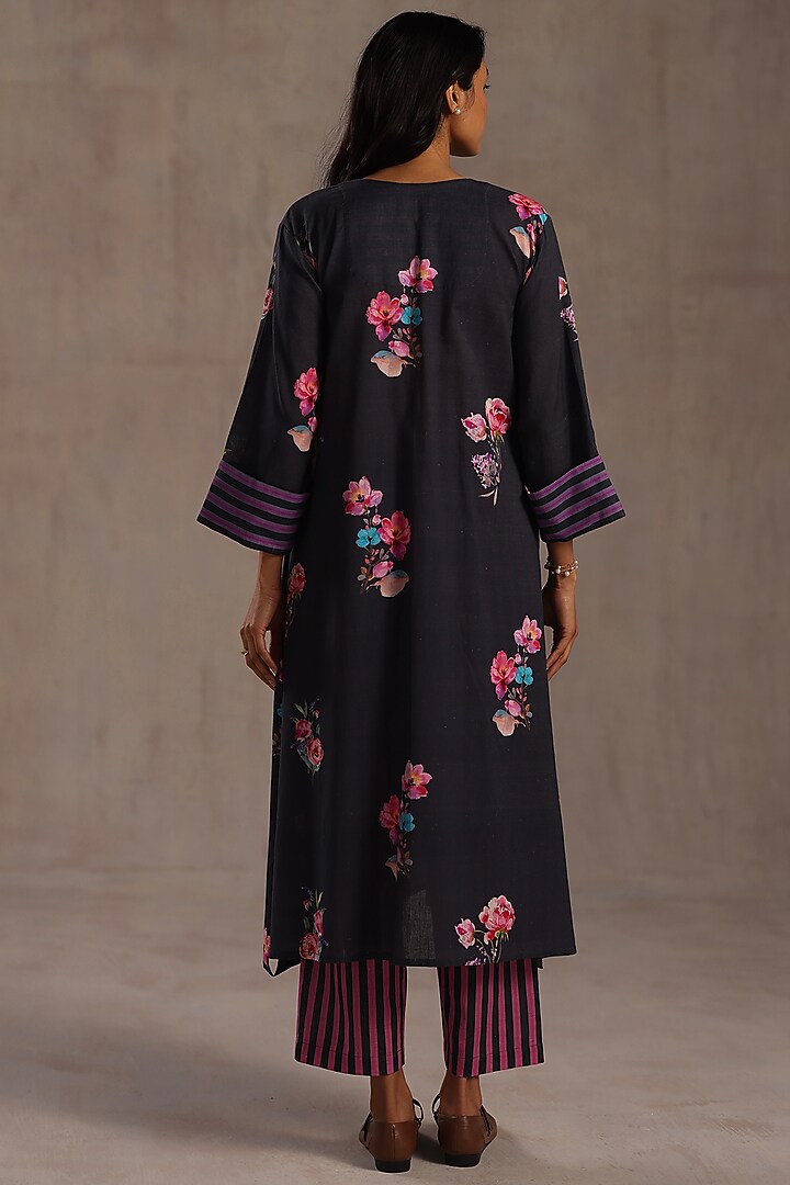 Charcoal Blue Linen Floral Printed Kurta Set by Roza Pret at Pernia's Pop Up Shop