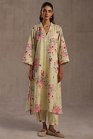 Pastel Yellow Linen Floral Printed Kurta Set by Roza Pret