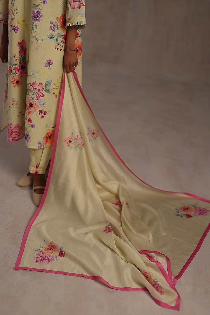 Pastel Yellow Chanderi Floral Printed Stole by Roza Pret at Pernia's Pop Up Shop