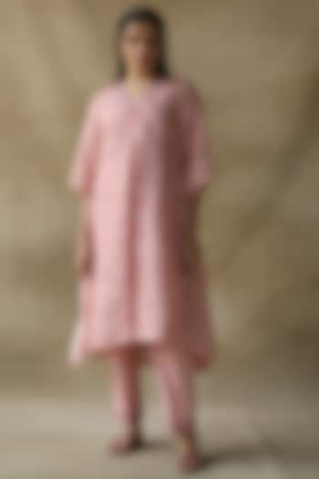 Pink Gauze Linen Kurta Set  by Roza Pret at Pernia's Pop Up Shop