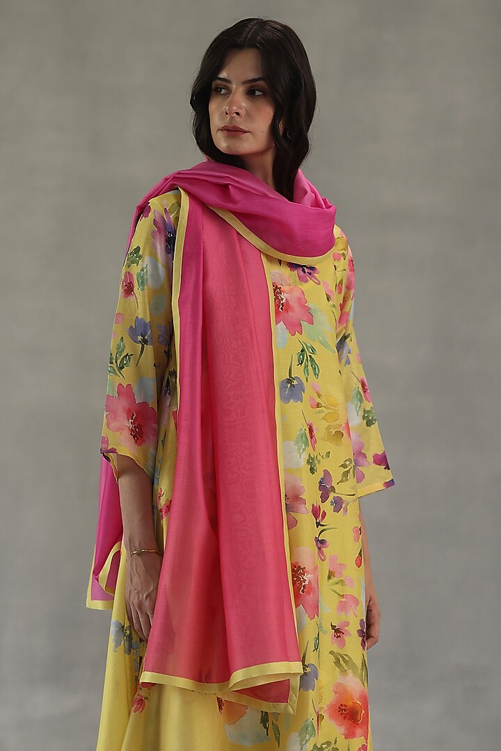 Pink & Yellow Chanderi Stole by Roza Pret at Pernia's Pop Up Shop