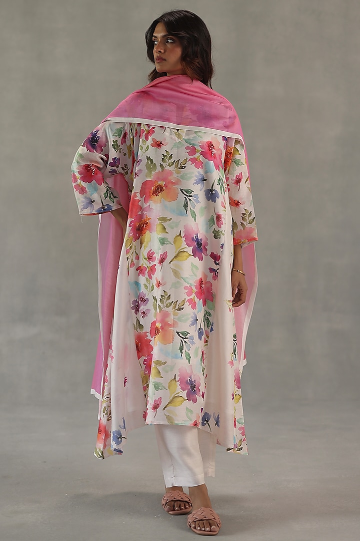 Pink & Ivory Chanderi Stole by Roza Pret at Pernia's Pop Up Shop