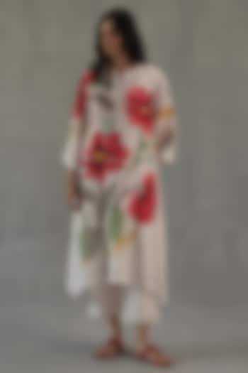 Ivory Chanderi Floral Printed Kurta Set by Roza Pret at Pernia's Pop Up Shop