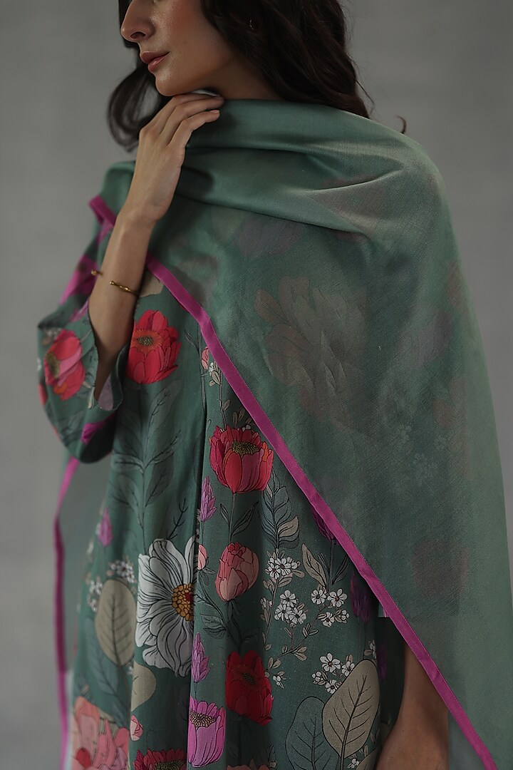 Green Chanderi Stole by Roza Pret at Pernia's Pop Up Shop