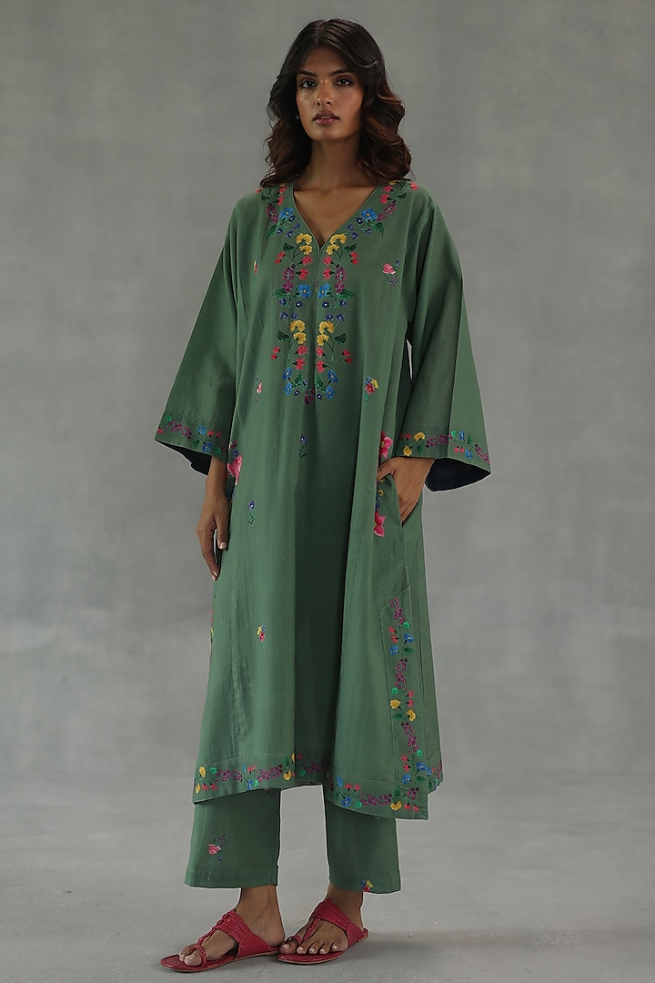 Olive Green Feather Linen Hand Painted Kurta Set by Roza Pret at Pernia's Pop Up Shop